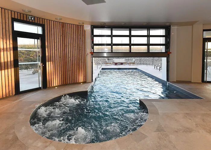 Golden Tulip Reims Bezannes Hotel